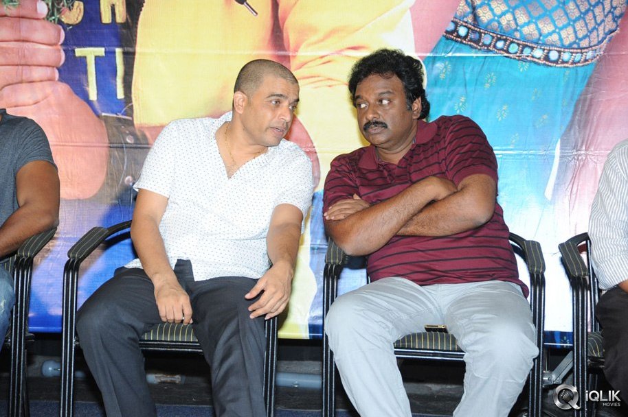 Iam-in-Love-Movie-Platinum-Disc-Function